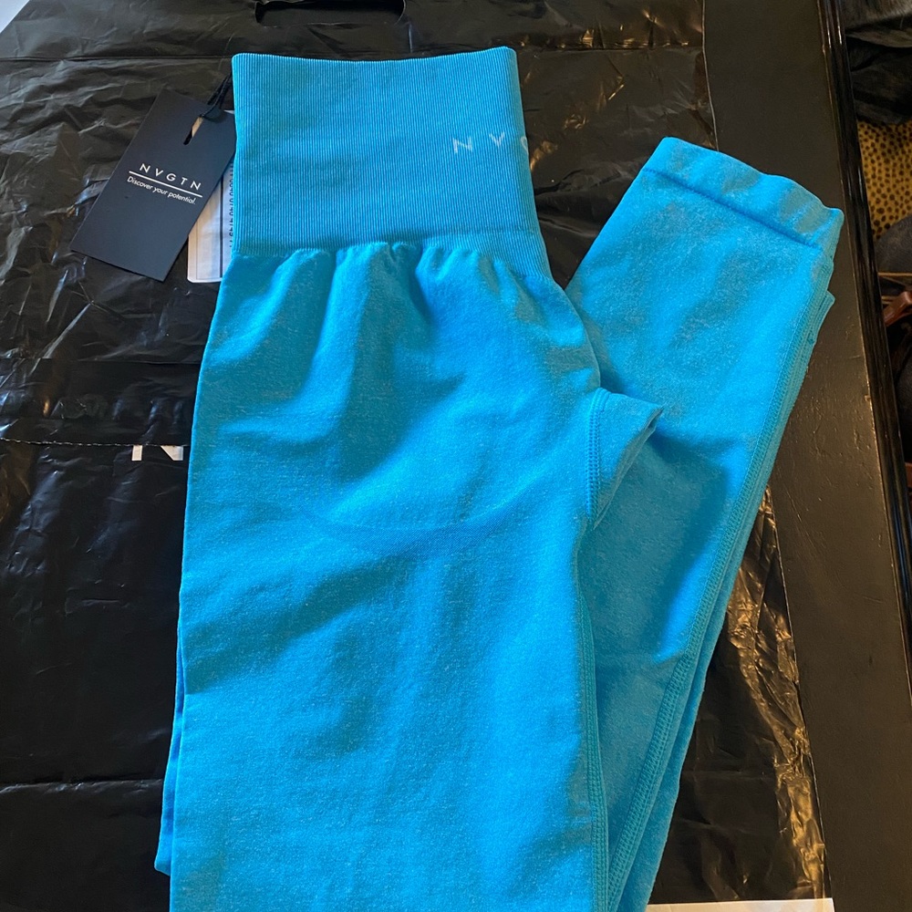 Brand new Xs Caribbean contour NVGTN leggings
